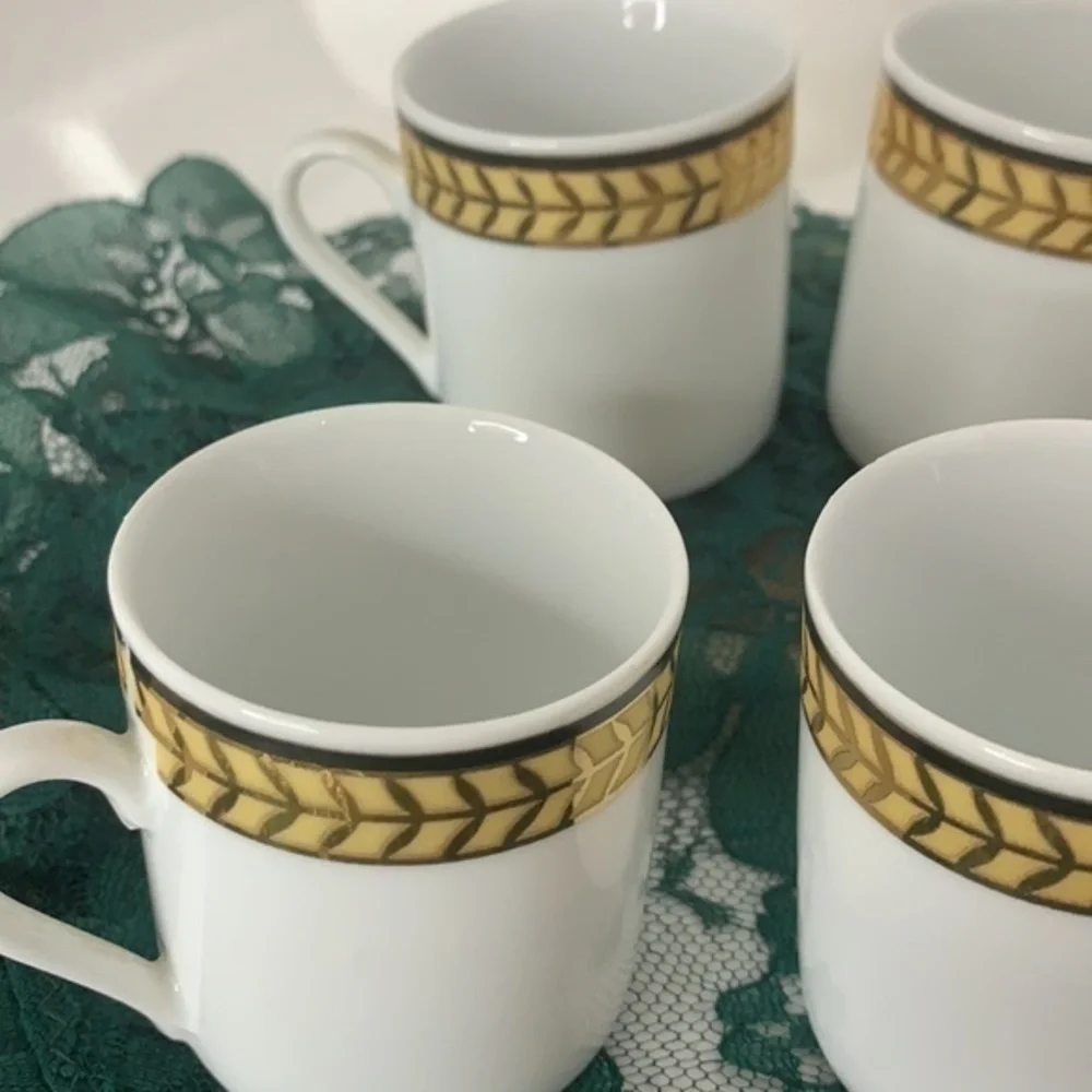 Chinese drink cups